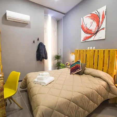 Toledo H, Historical Center, By Clapa Group 3*